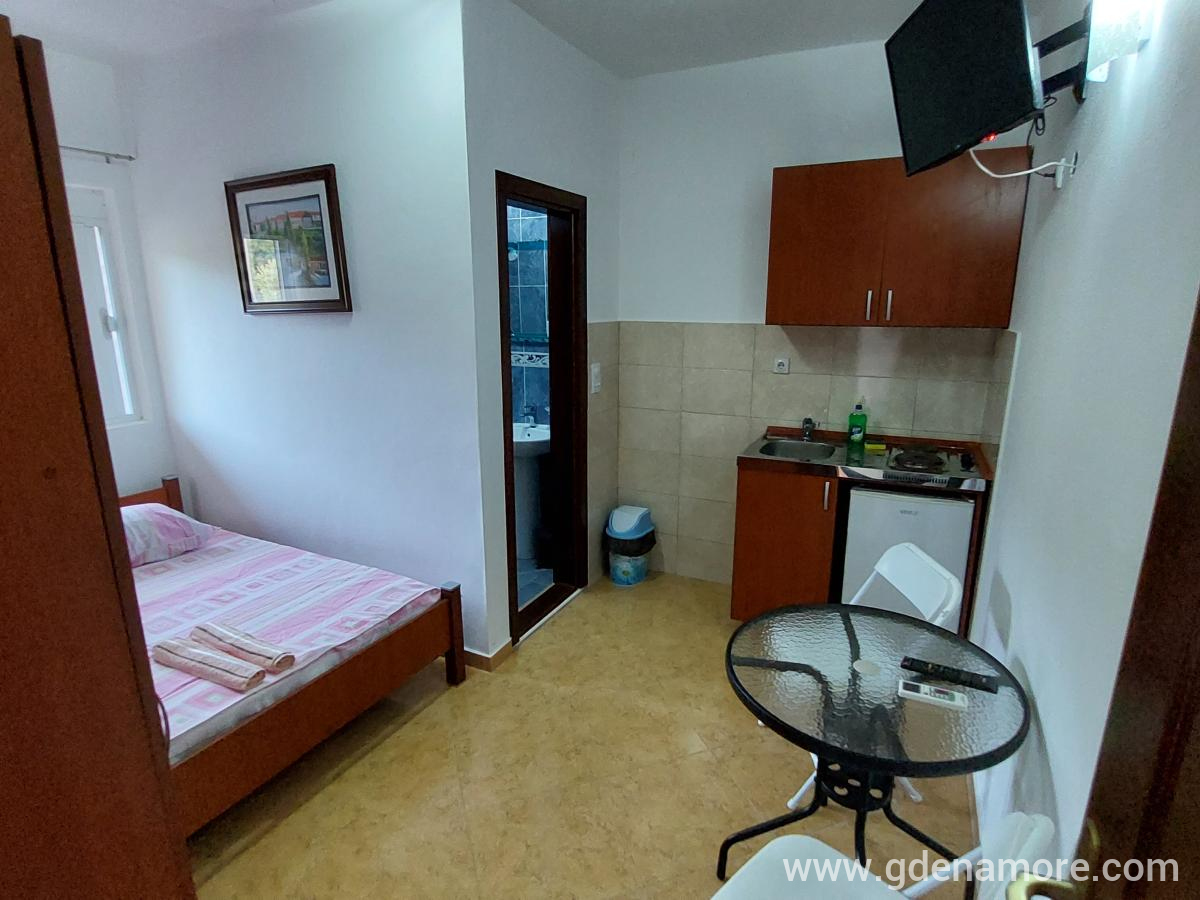 Apartmani Nikezic, privatni smeštaj u mestu Utjeha, Crna Gora - IMG_8975